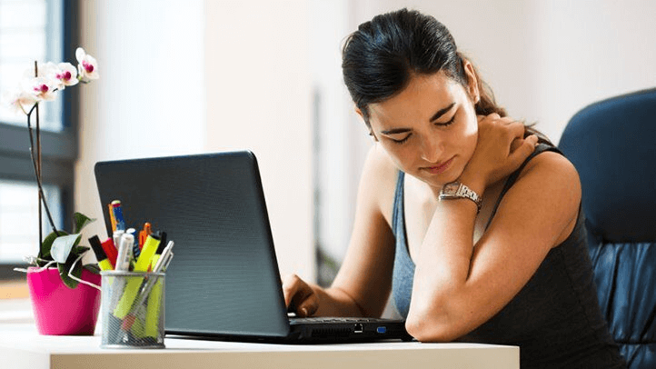8 Signs Your Neck Pain Is Worse Than You Think