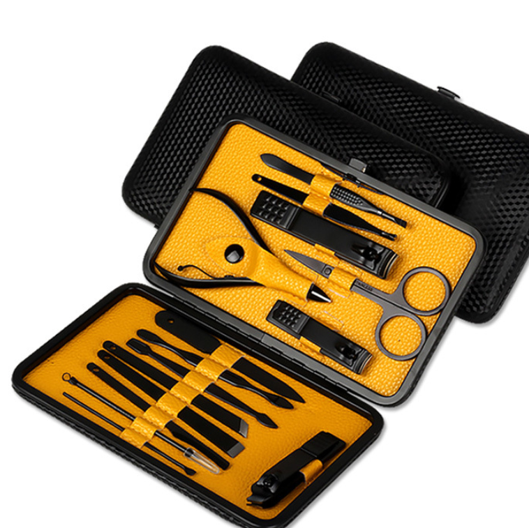 15 Piece Manicure Set